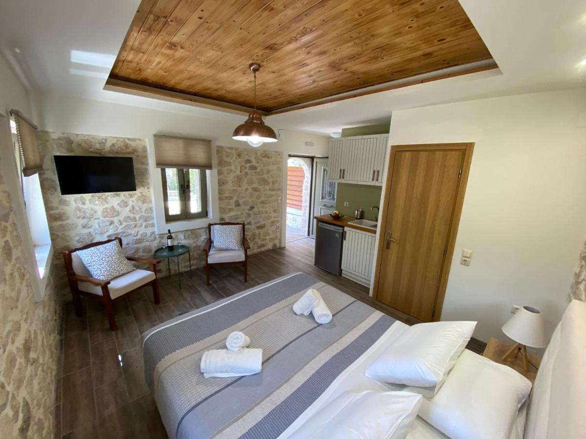 Hotel Mikros Paradisos Σύβοτα Εξωτερικό φωτογραφία