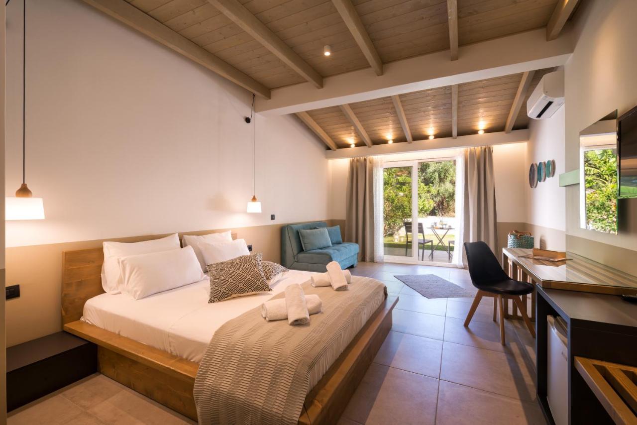 Hotel Mikros Paradisos Σύβοτα Εξωτερικό φωτογραφία