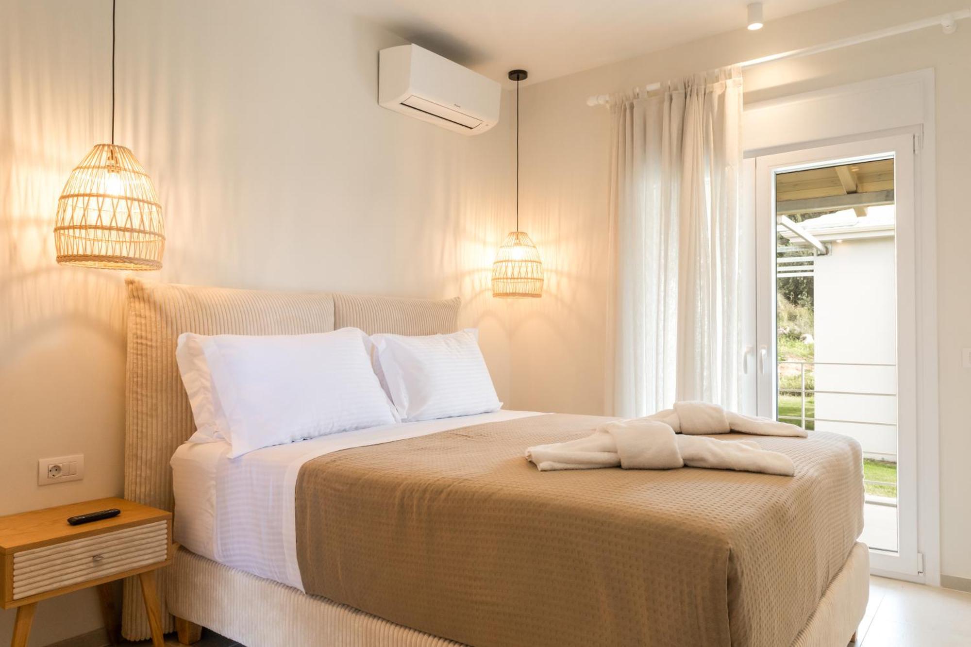 Hotel Mikros Paradisos Σύβοτα Εξωτερικό φωτογραφία